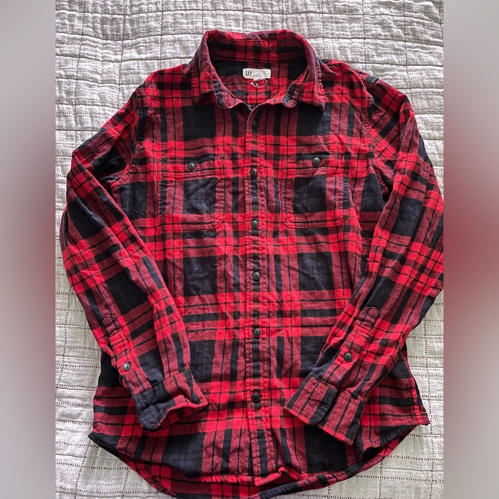 Gap flannel standard fit shirt